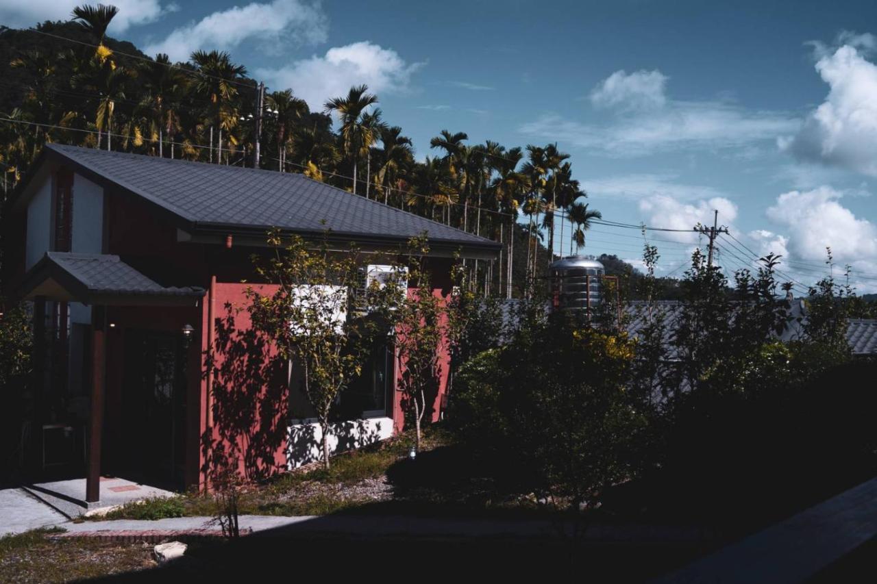 時間煮雨包棟民宿 Yuchi Exterior photo