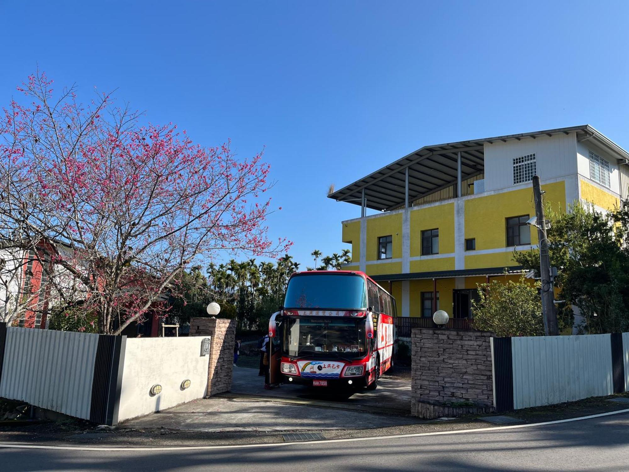 時間煮雨包棟民宿 Yuchi Exterior photo